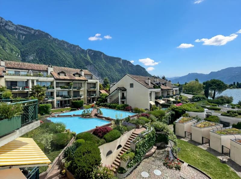JOLI APPARTEMENT DE 4,5 PIECES AU BORD DU LAC AVEC TRES BELLE VUE PANORAMIQUE (2)