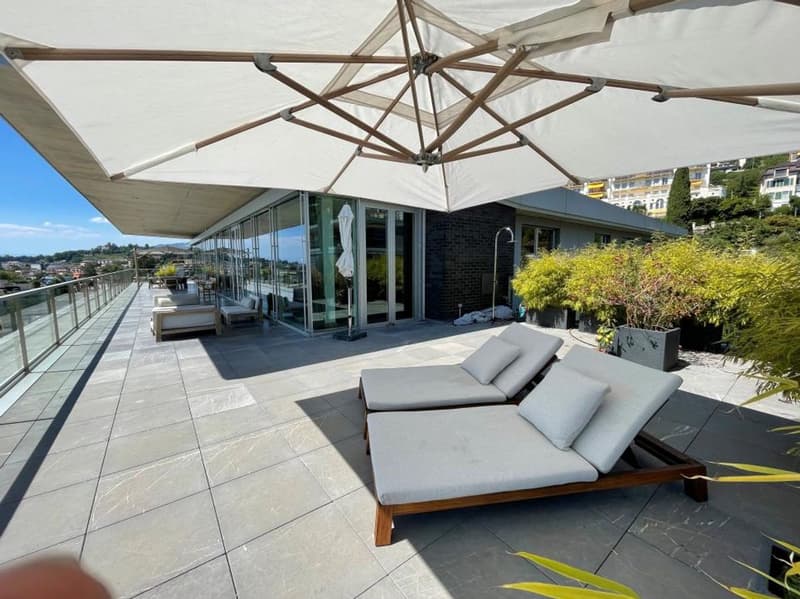 TERRASSE SUR PARTIE EST