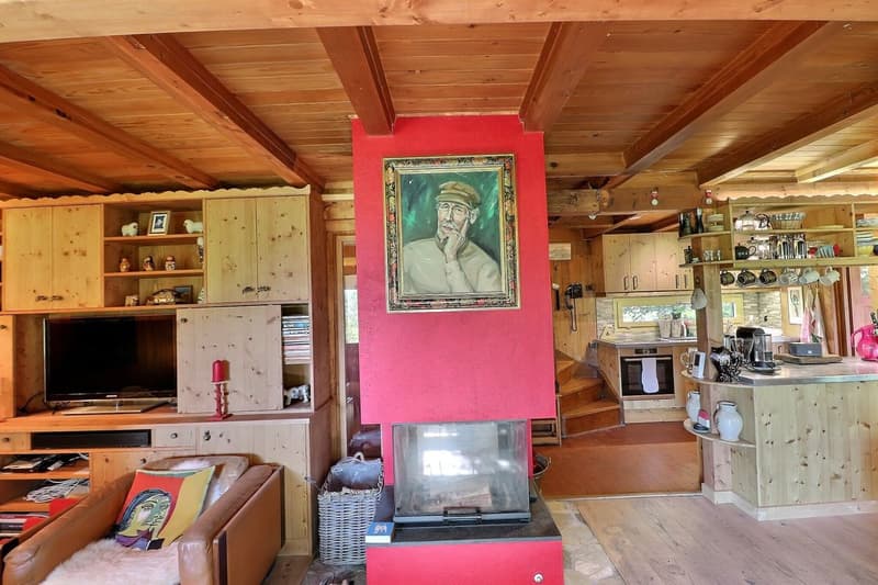 OBJET RARE - MAGNIFIQUE CHALET DE 4,5 PIECES A CAUX SUR MONTREUX AVEC TRES BELLE VUE SUR LES MONTAGNES (5)