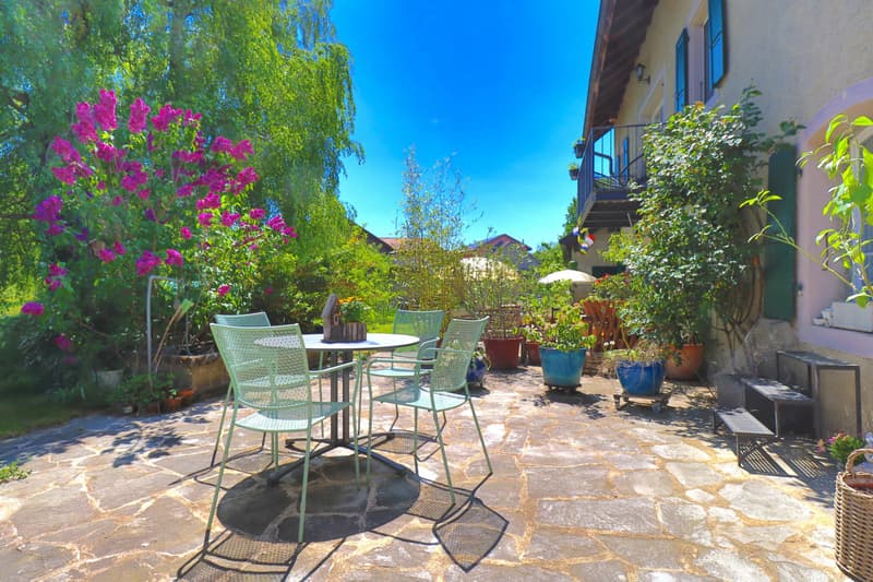 Charming residence (1)
