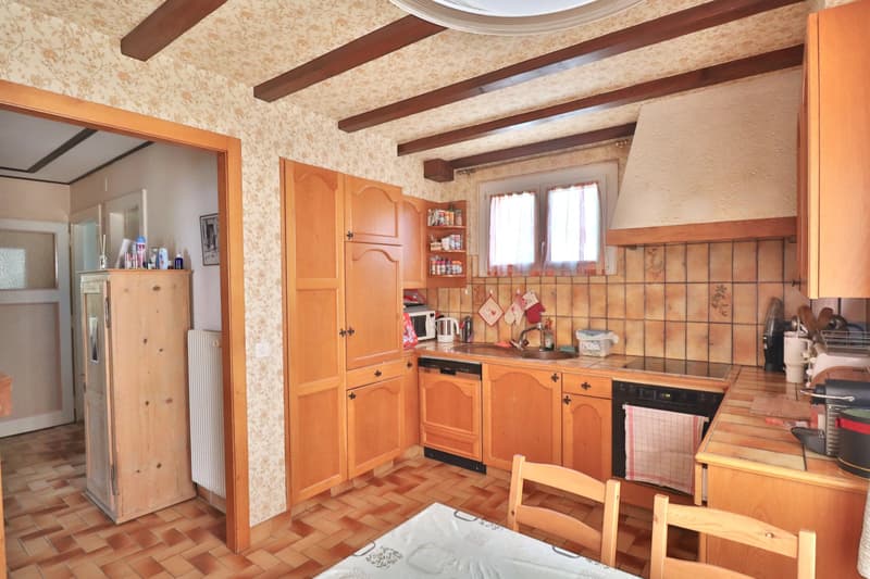 Single-family villa with annex (4)