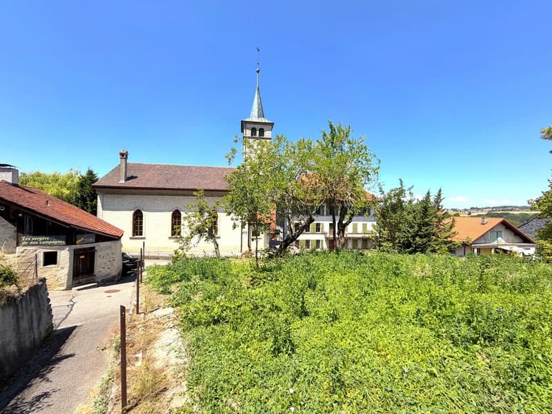 Building lot of 517.00 m2 (2)