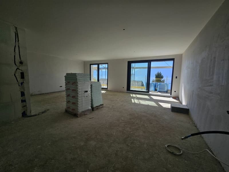 Semi-detached villa with 5.5 rooms and panoramic view (11)