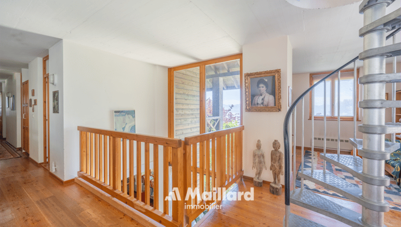 Villa d'architecte - Vue panoramique sur le lac ! (12)