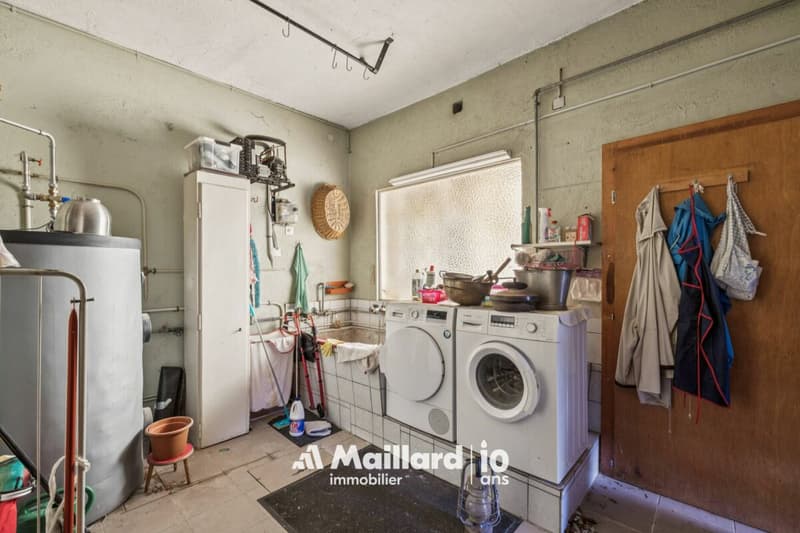 Vallorbe - Maison de 7 pièces à rénover (15)