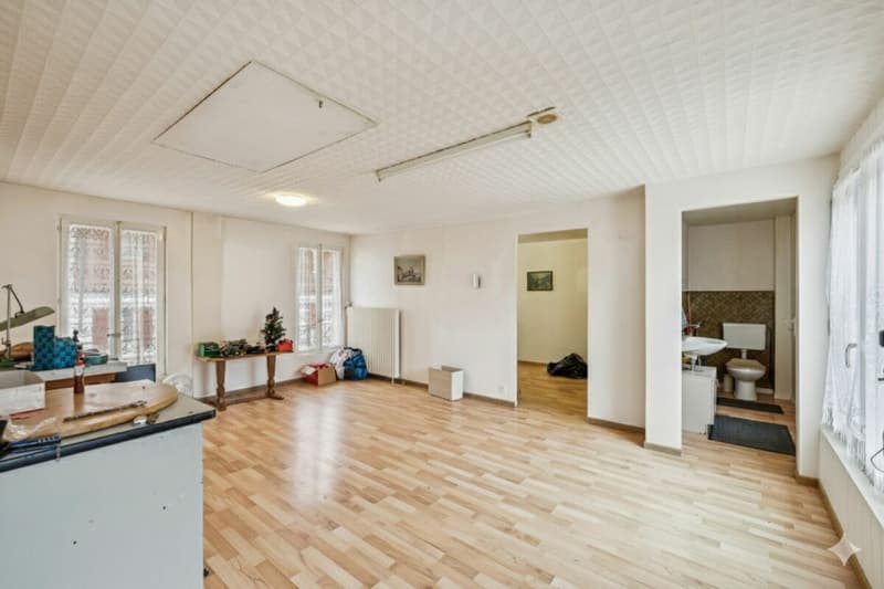 Vallorbe - Maison de 7 pièces à rénover (11)