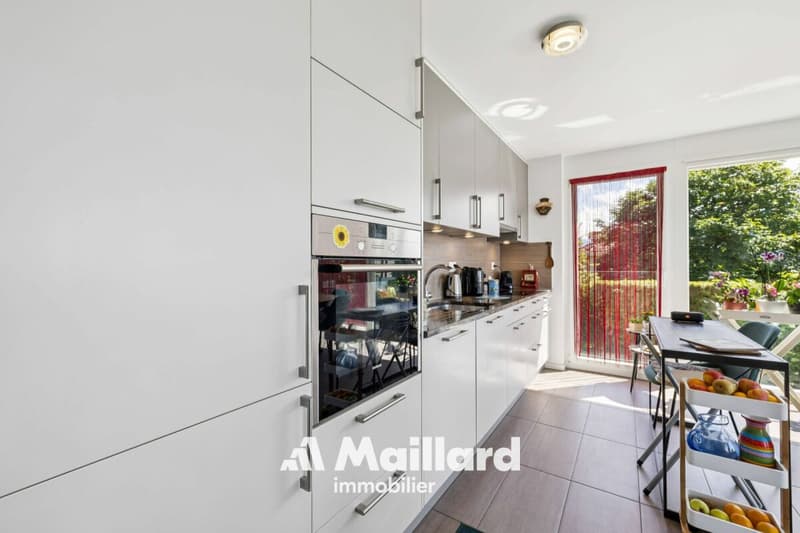 Apartment with 3.5 rooms and a magnificent view of the lake (6)