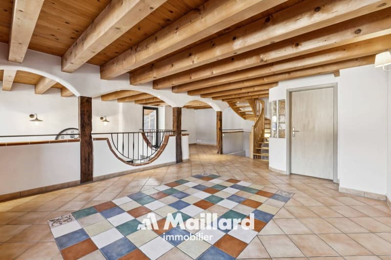 Valeyres-sous-Ursins - Renovated building with independent studio (6)