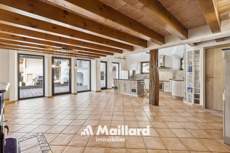 Valeyres-sous-Ursins - Renovated building with independent studio (4)