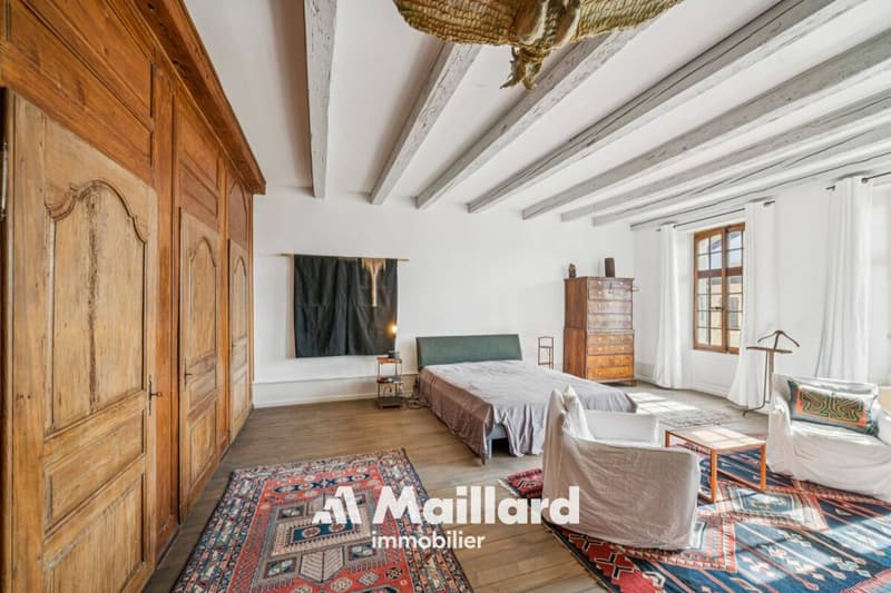 Splendid 18th-century property (5)
