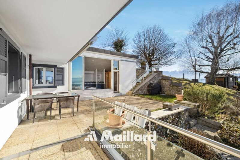 Maison avec magnifique vue à Grandvaux (18)