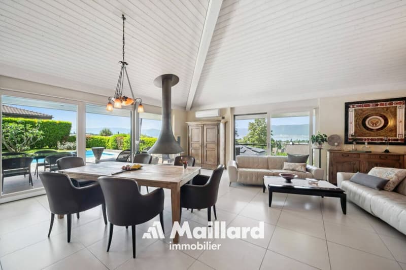 Cudrefin - Exclusive property with pool and panoramic view of the lake (9)