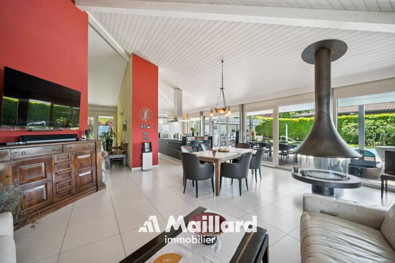 Cudrefin - Exclusive property with pool and panoramic view of the lake (7)