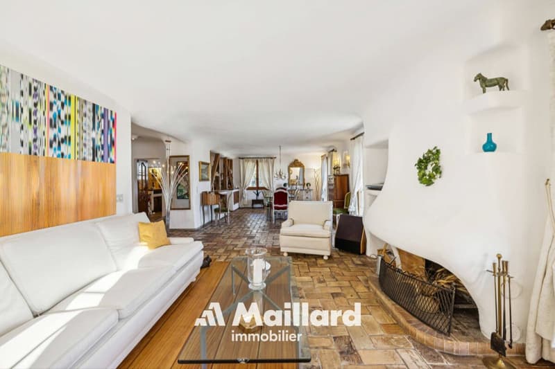 Exceptional master house in Arzier-Le Muids: lake and Alps panorama, absolute calm (4)