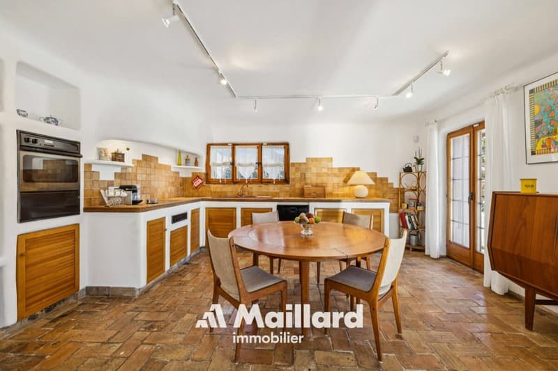 Exceptional master house in Arzier-Le Muids: lake and Alps panorama, absolute calm (15)