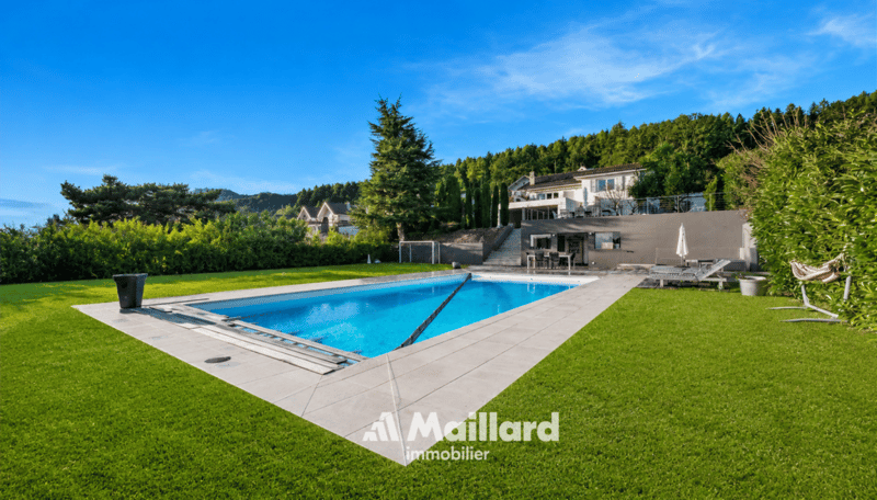 Exceptional villa with panoramic views of Mont Blanc, Lake Geneva and the Alps (2)