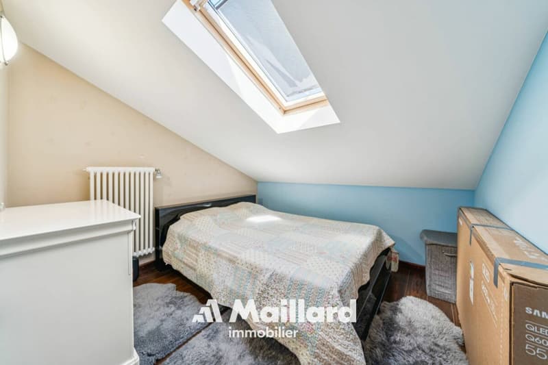 Potenzial für Rendite - Einfamilienhaus mit zwei 3.5-Zimmer-Wohnungen und Werkstatt und Parkplätzen (15)