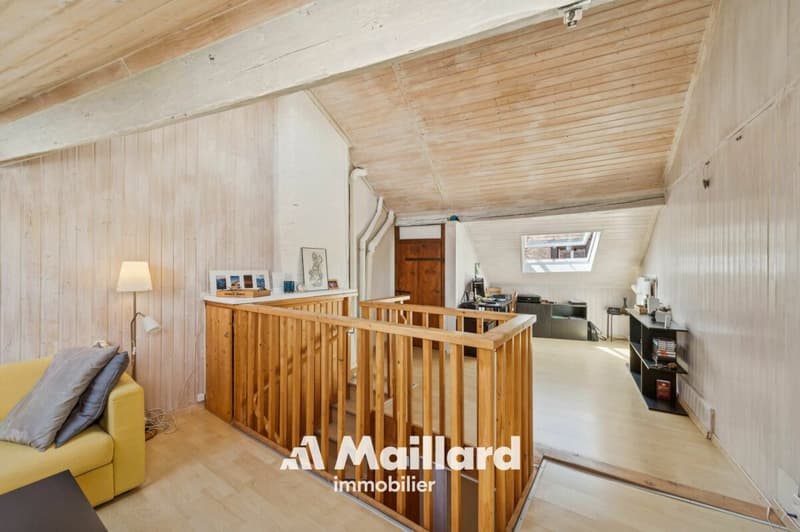 Dans le Vieux Bourg d'Aubonne, maison historique rénovée de 4 pièces (9)