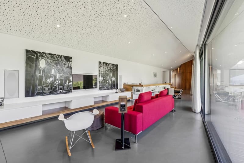 Villa di architettura contemporanea nel cuore di un ambiente privilegiato (11)