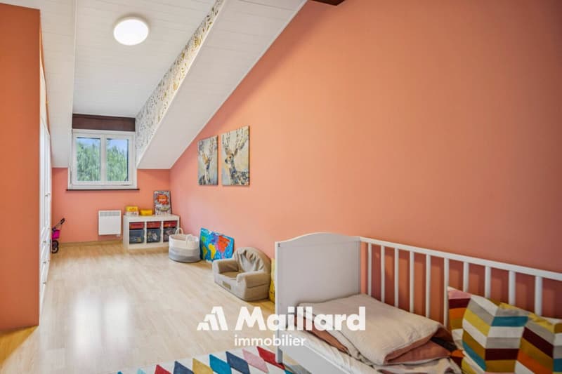 Magnificent duplex in the heart of Terre Sainte (9)