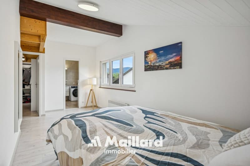 Magnificent duplex in the heart of Terre Sainte (12)