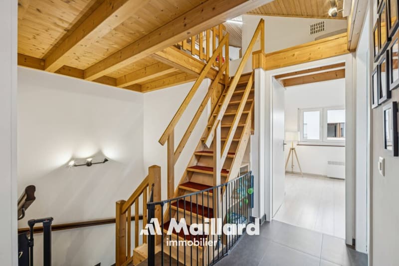 Magnificent duplex in the heart of Terre Sainte (13)