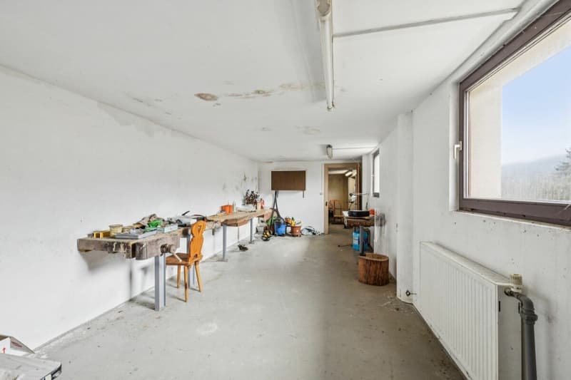 7-room house to renovate with great potential (17)