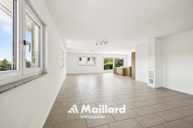 Individual villa with 2 apartments (5)