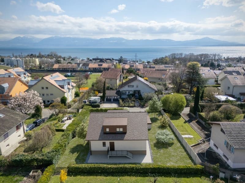 Prächtige Einzelvilla mit Pool in bevorzugter Lage (6)