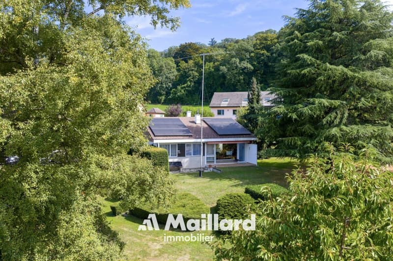 Single-story house with 4.5 rooms and large garden - Cheseaux-Noréaz (15)