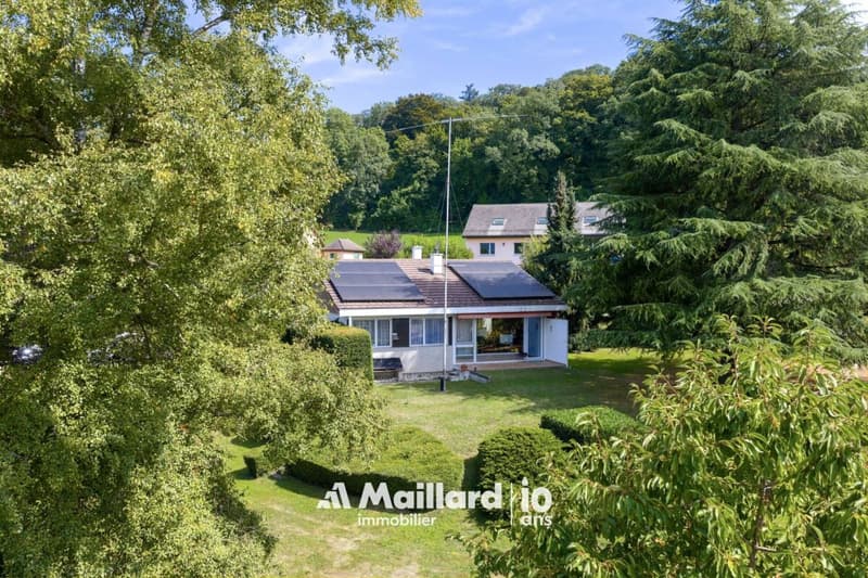 Single-story house with 4.5 rooms and large garden - Cheseaux-Noréaz (16)