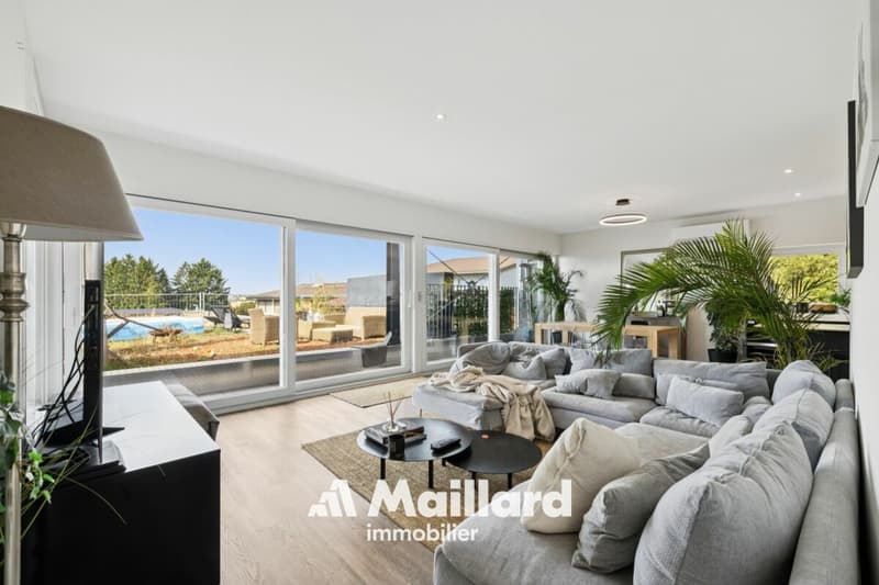 Superbe attique contemporain doté d'une terrasse privative de plus de 100 m² (12)