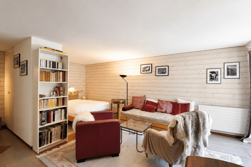 Lot de 2 appartements (3,5 pièces + studio) à Champéry (11)