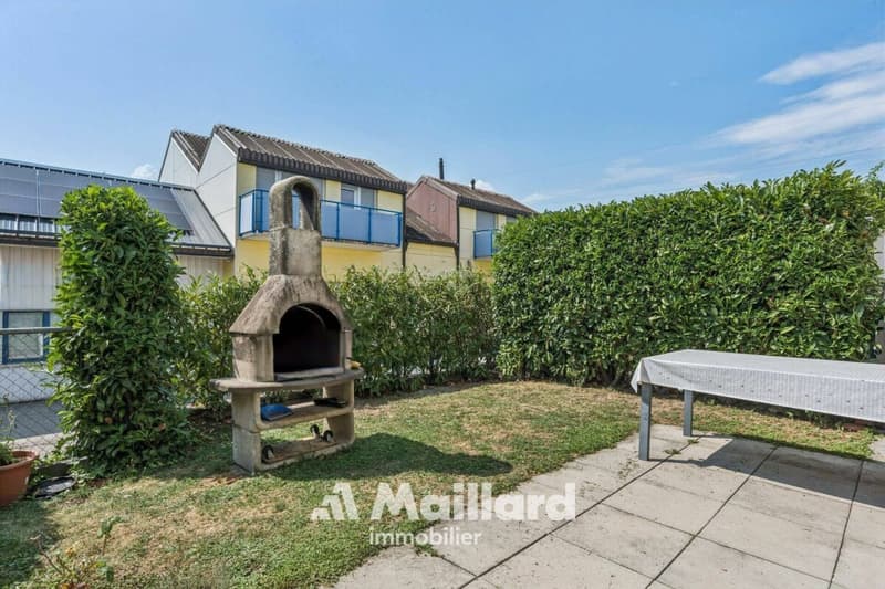 Charmante maison contiguë avec jardin à Perroy (10)
