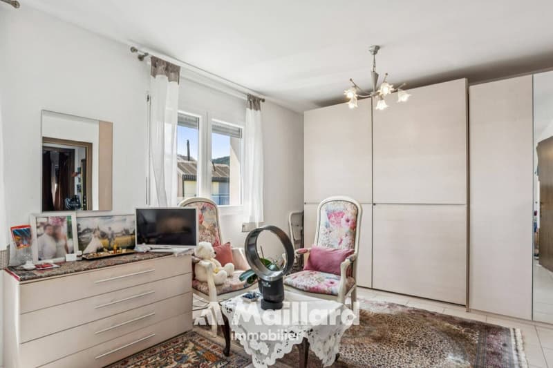 Charmante maison contiguë avec jardin à Perroy (6)