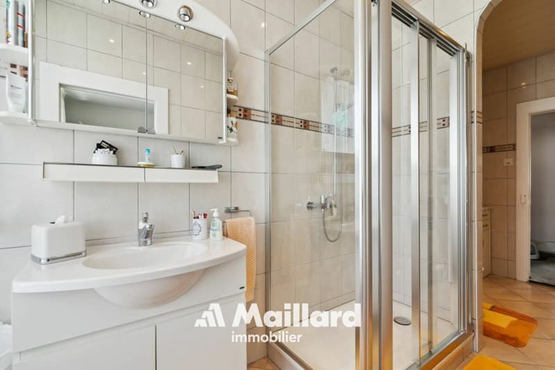 Grande maison villageoise avec 2 appartements indépendants (12)