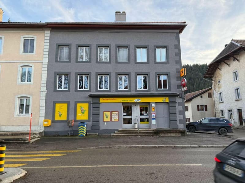 Immeuble mixte avec rendement (2)