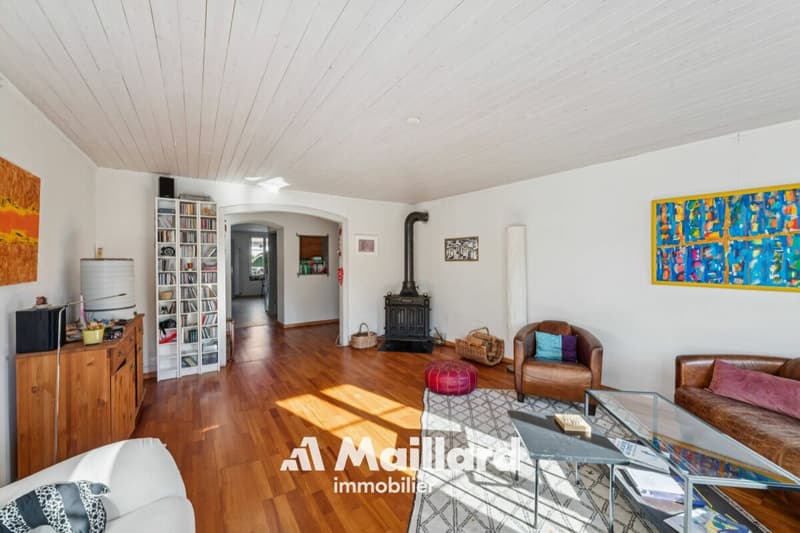 L'Isle - Maison villageoise de 8,5 pièces avec jardin et beaux volumes (1)