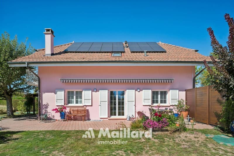 Spacieuse maison familiale de 5 chambres avec jardin, au calme (1)