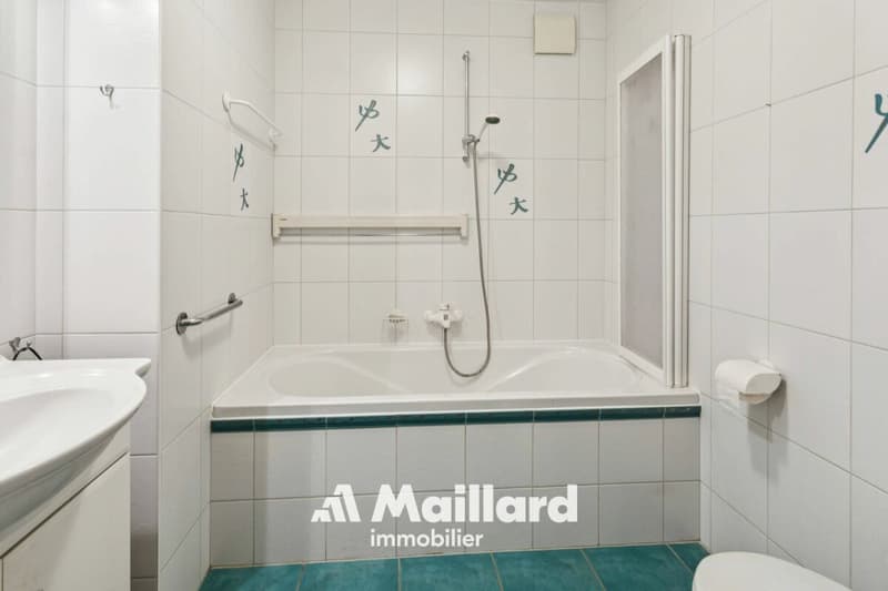 Yverdon - Spacieux 4.5 pièces de 124 m² avec balcon (9)