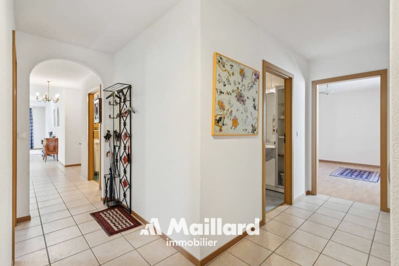 Yverdon - Spacieux 4.5 pièces de 124 m² avec balcon (8)
