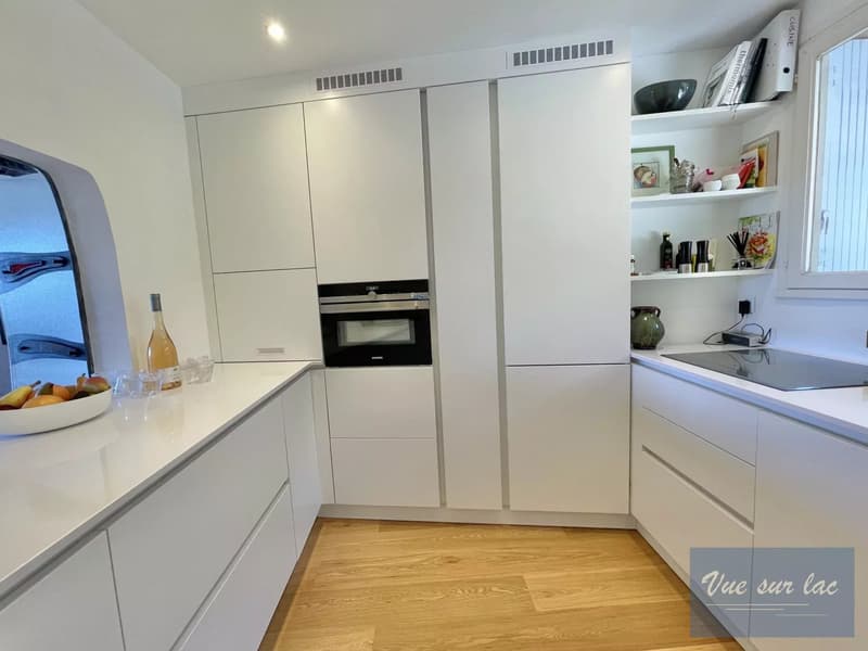 Summer vacation with your feet in the water, apartment in a private residence (8)
