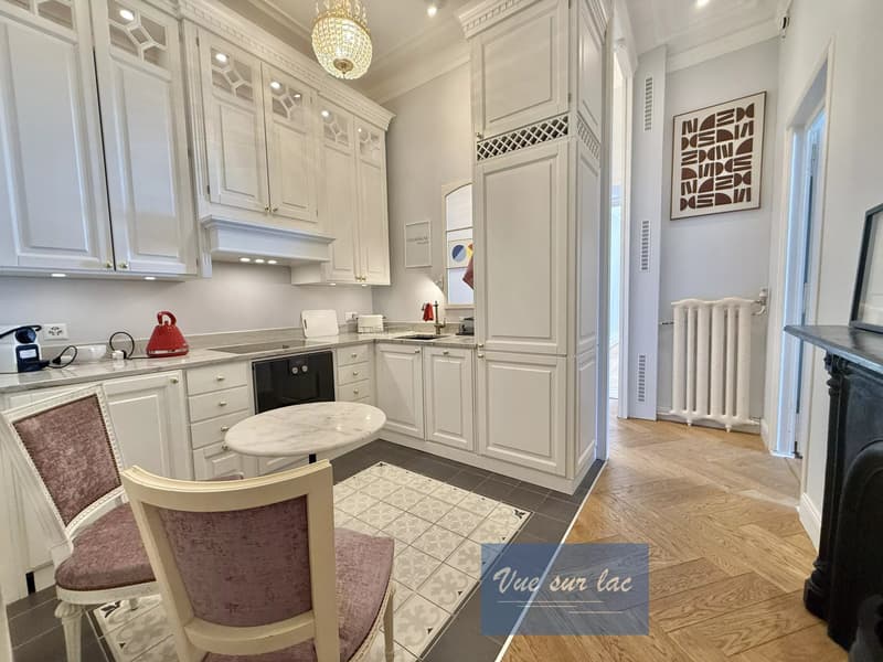 Charming Apartment in Montreux with Breathtaking Views (10)