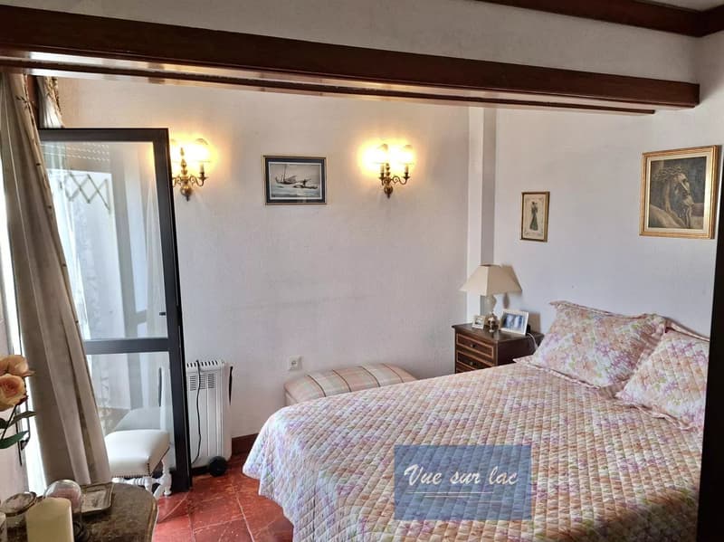 Spacious apartment with pool in Porches (13)