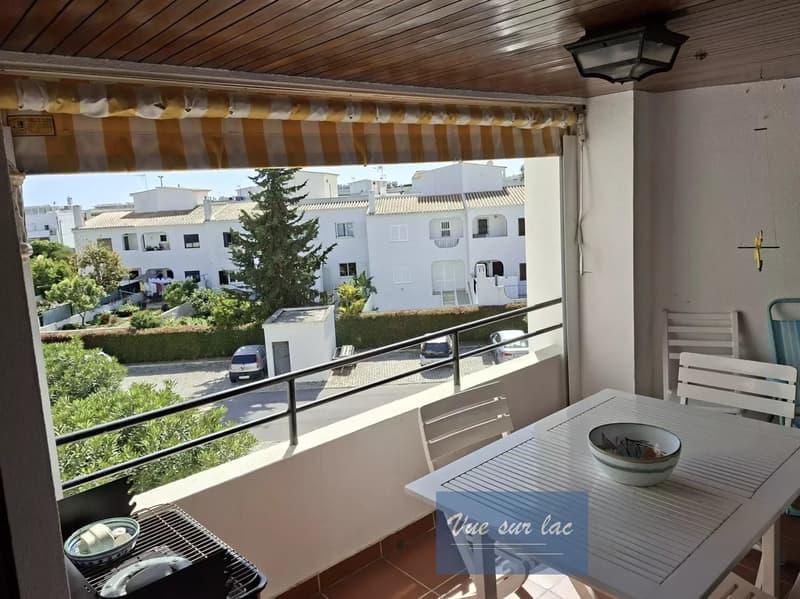 Spacious apartment with pool in Porches (8)