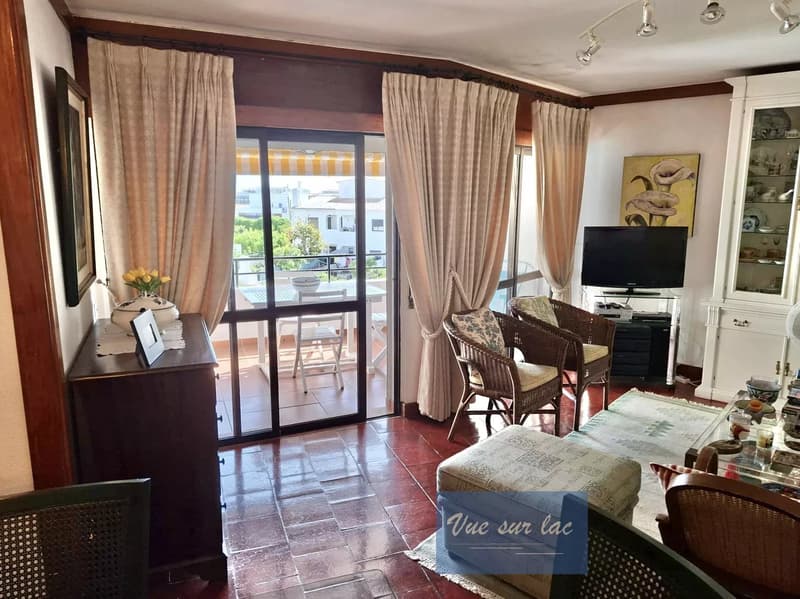 Spacious apartment with pool in Porches (6)