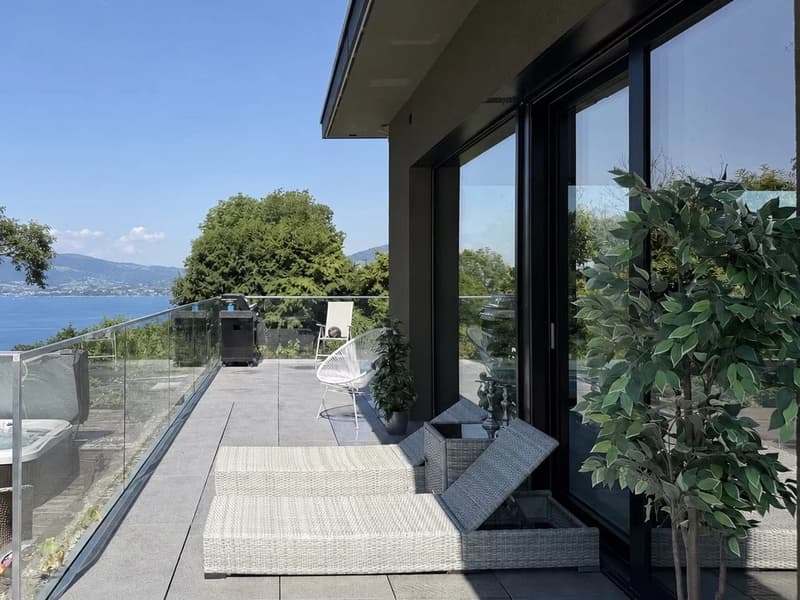 Moderne Villa mit Seeblick (2)