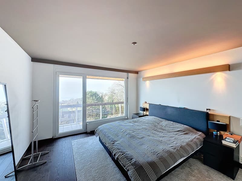 Prächtige 3,5-Zimmer-Wohnung mit Seeblick (7)