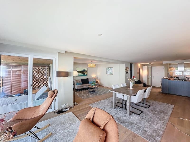 Prächtige 3,5-Zimmer-Wohnung mit Seeblick (4)