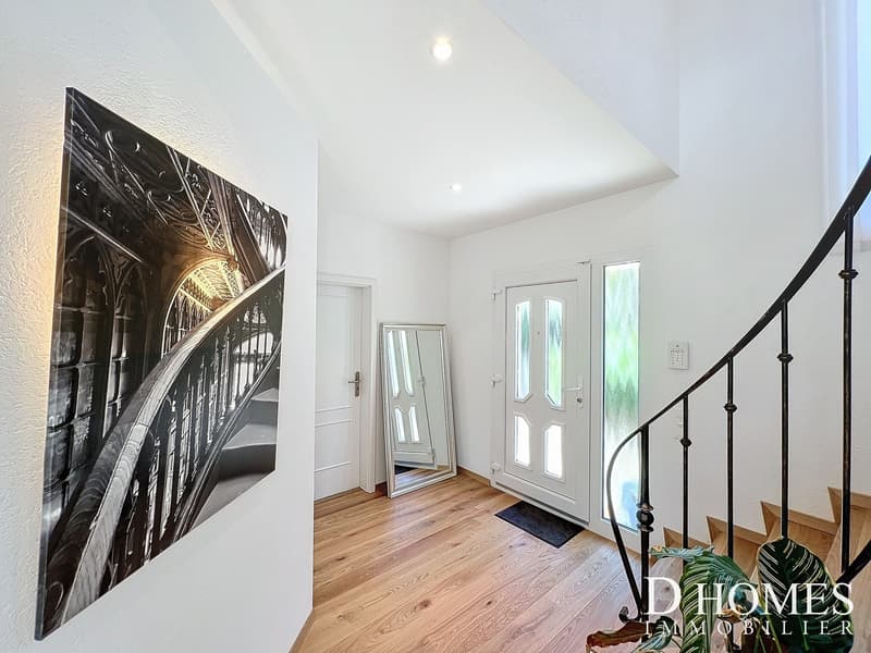 EN EXCLUSIVITÉ I Magnifique villa avec vue imprenable sur le lac (4)